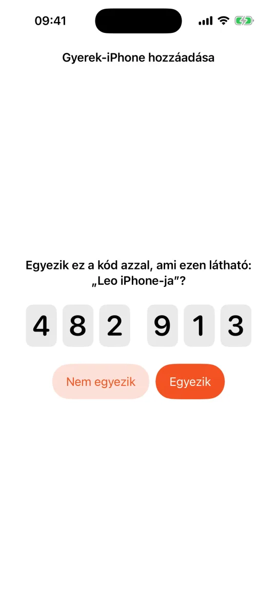 Mindkét iPhone ugyanazt a 6 jegyű kódot mutatja