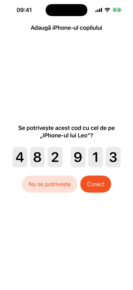 Ambele iPhone-uri arată același cod din 6 cifre