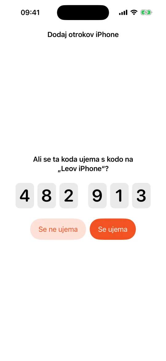Oba iPhona prikazujeta isto 6-mestno kodo